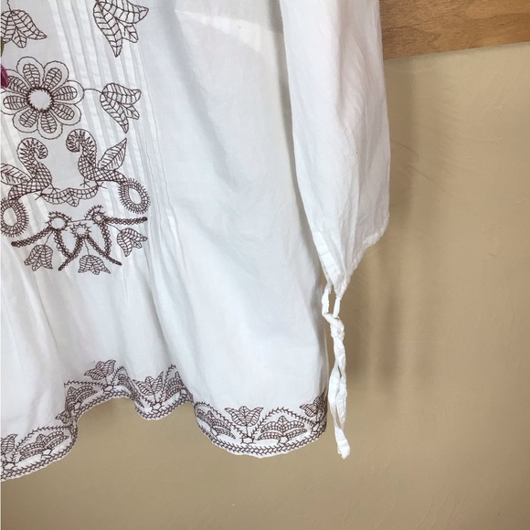 Tribal cotton embroidered tunic blouse - Picture 6 of 7